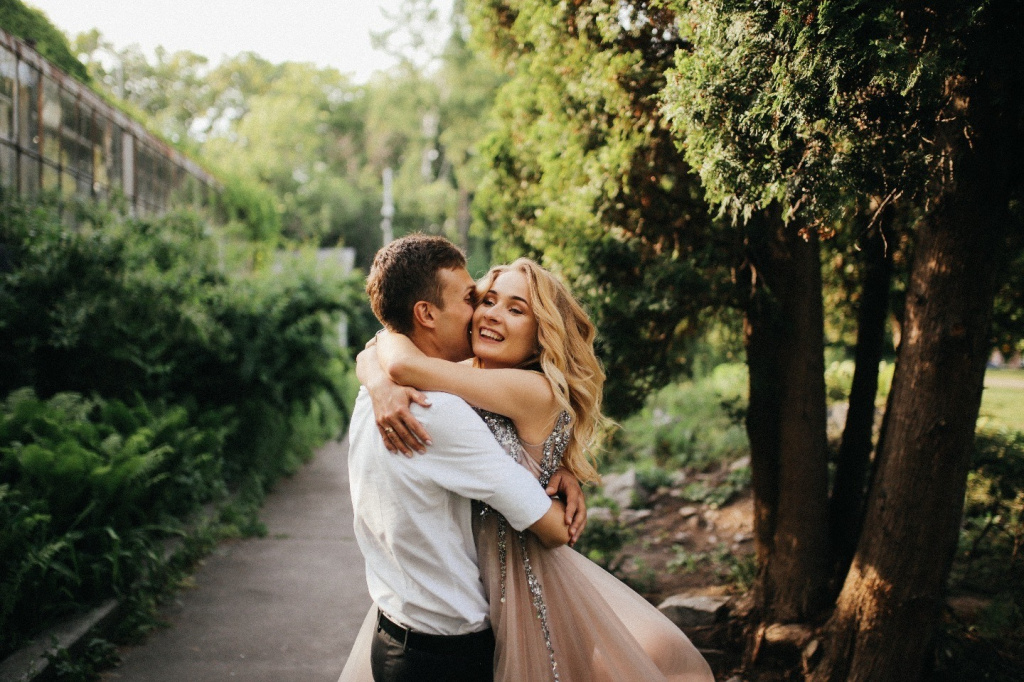 7 Tips on How to Personalize Your Wedding Entertainment to Reflect Your Love Story 7 Tips on How to Personalize Your Wedding Entertainment to Reflect Your Love Story